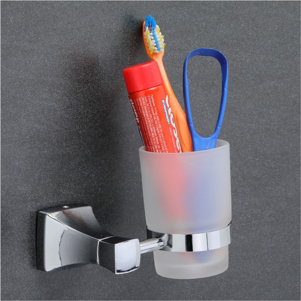 Tumbler holder